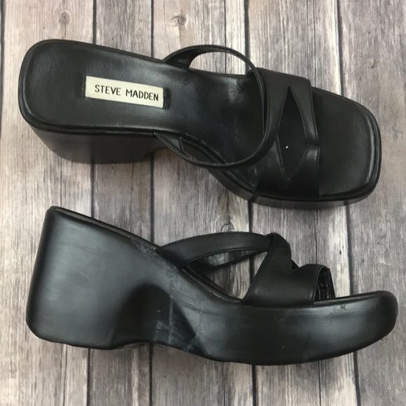 steve madden black 90s sandals